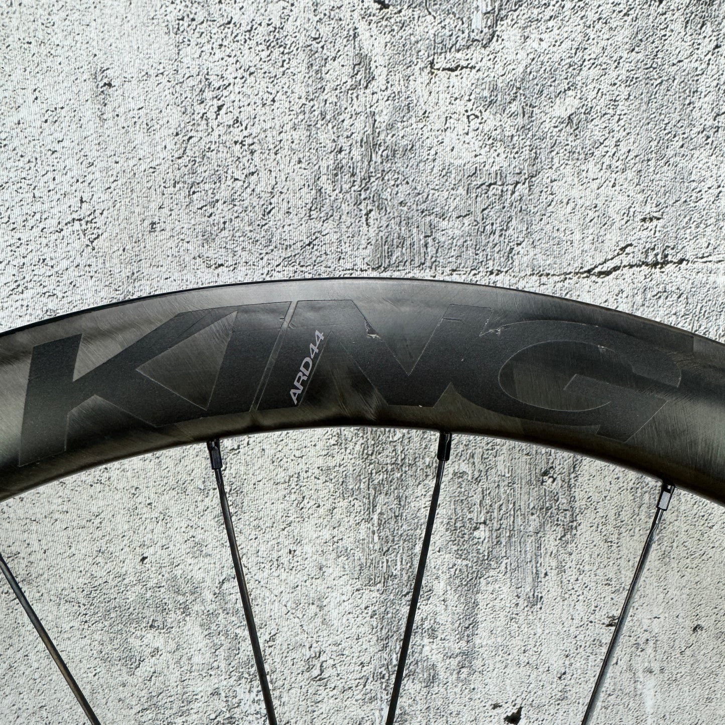 Chris King ARD44 R45D Matte Black Disc Brake Carbon Tubeless Wheelset 1600g