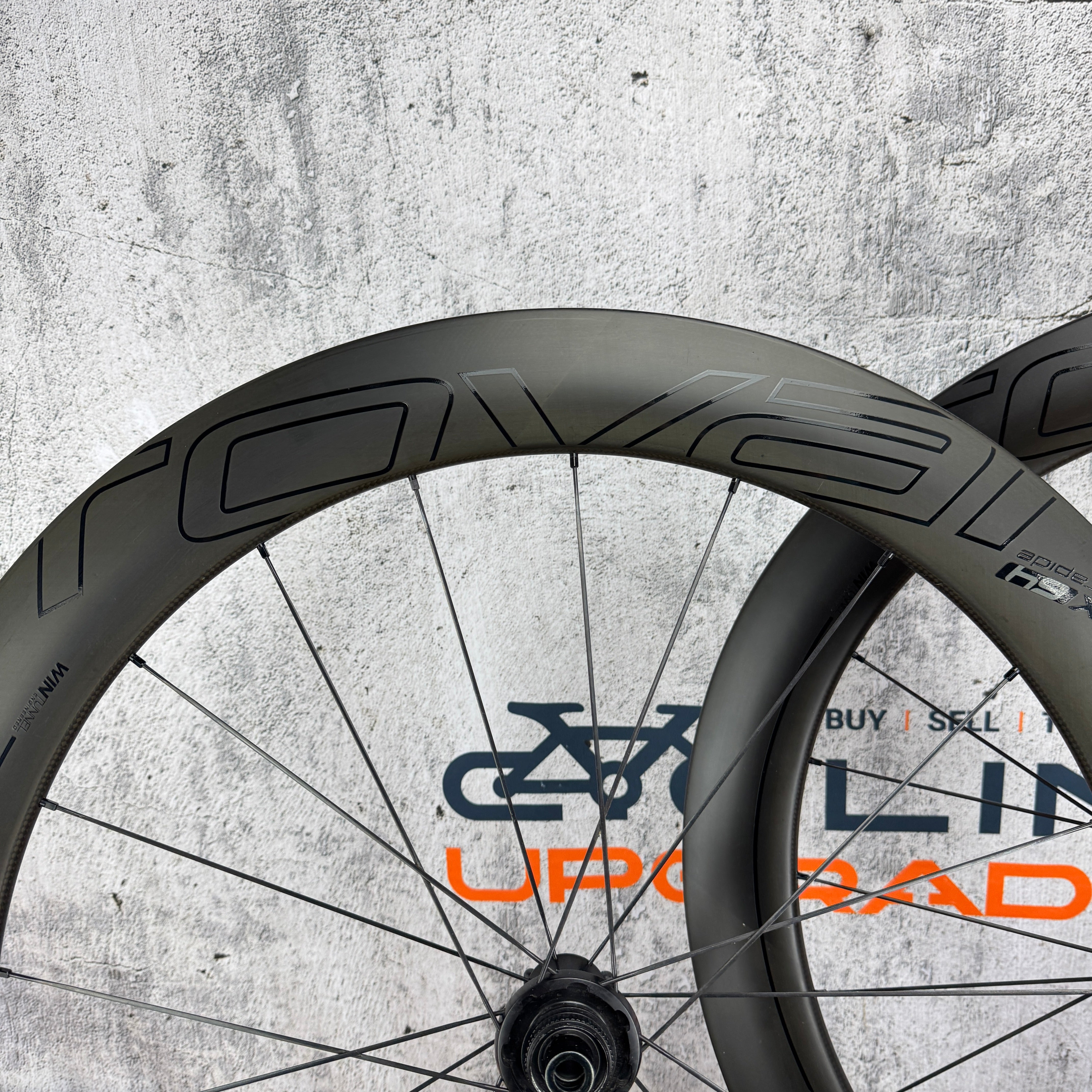 Low Mile! Roval CLX 64 Rapide Carbon Tubeless Disc Wheelset