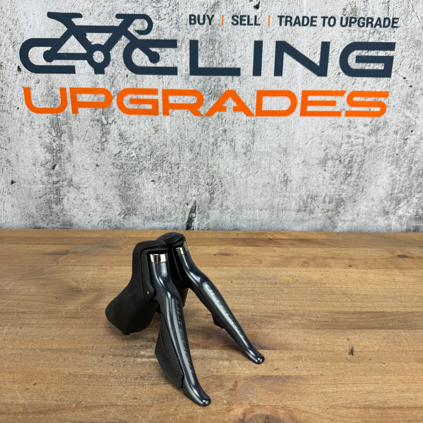 Low Mile! Shimano Ultegra ST-R8150 Di2 Electronic 12-Speed Rim Brake Shifters