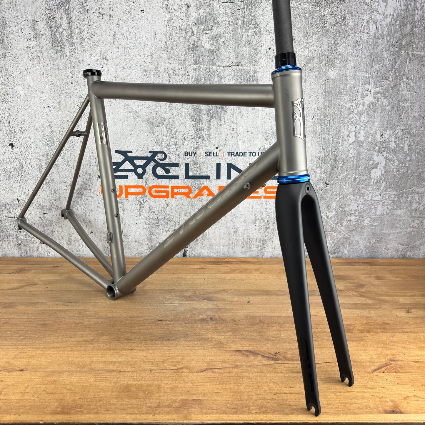 Low Mile! 2019 Mosaic RT-1 56cm Titanium Rim Brake Enve Carbon Fork Frameset