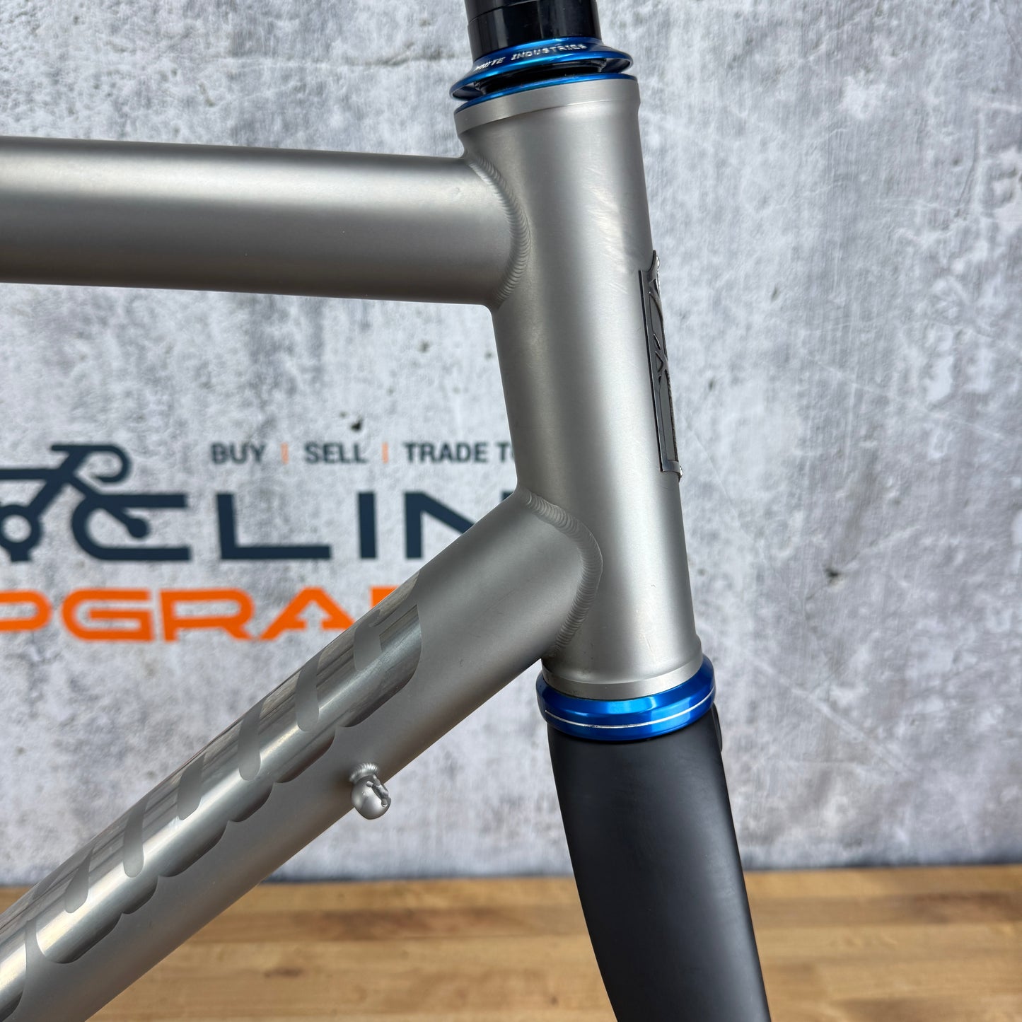 Low Mile! 2019 Mosaic RT-1 56cm Titanium Rim Brake Enve Carbon Fork Frameset