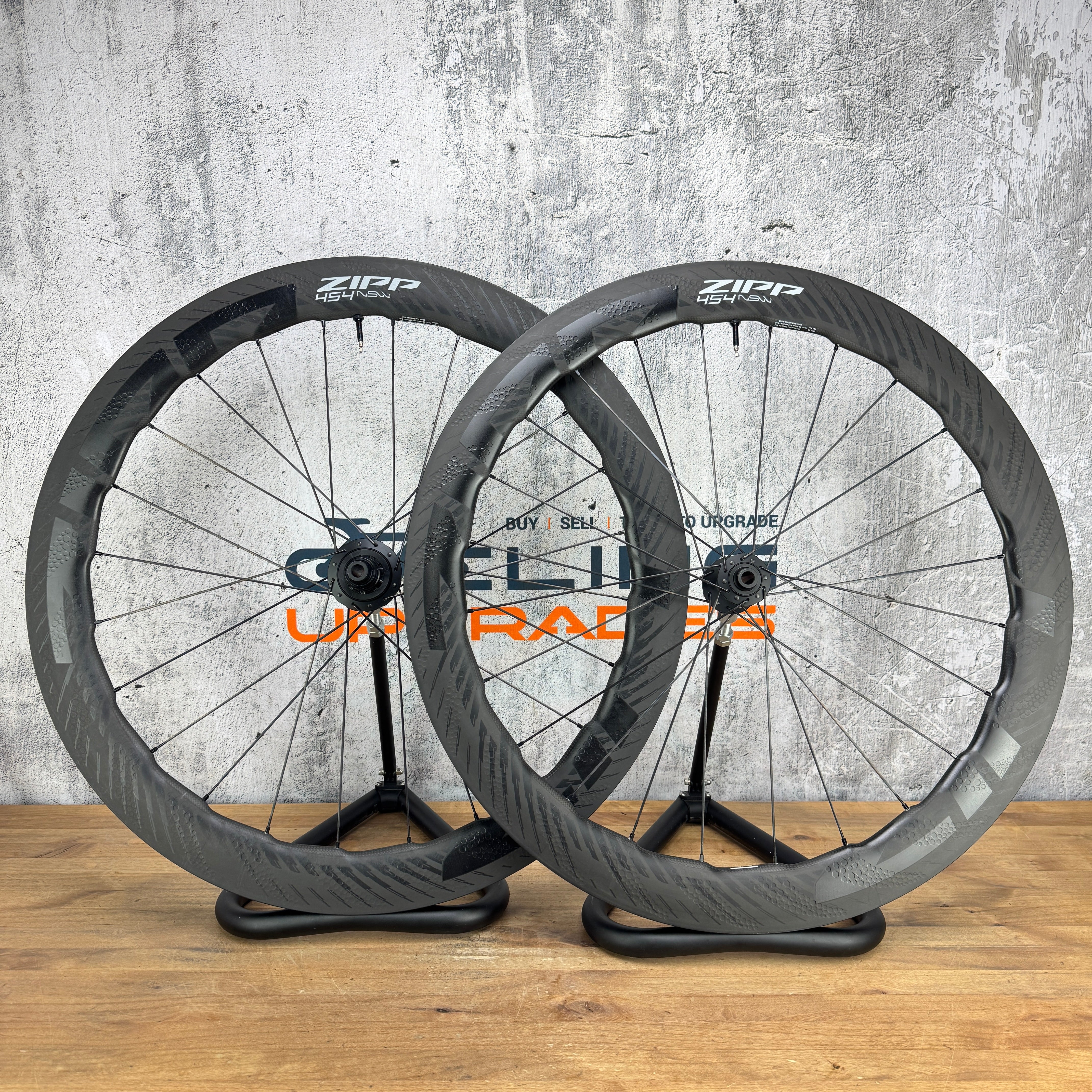 New! 2025 Zipp 454 NSW ZR1 SL Ceramic Tubeless Hookless Wheelset