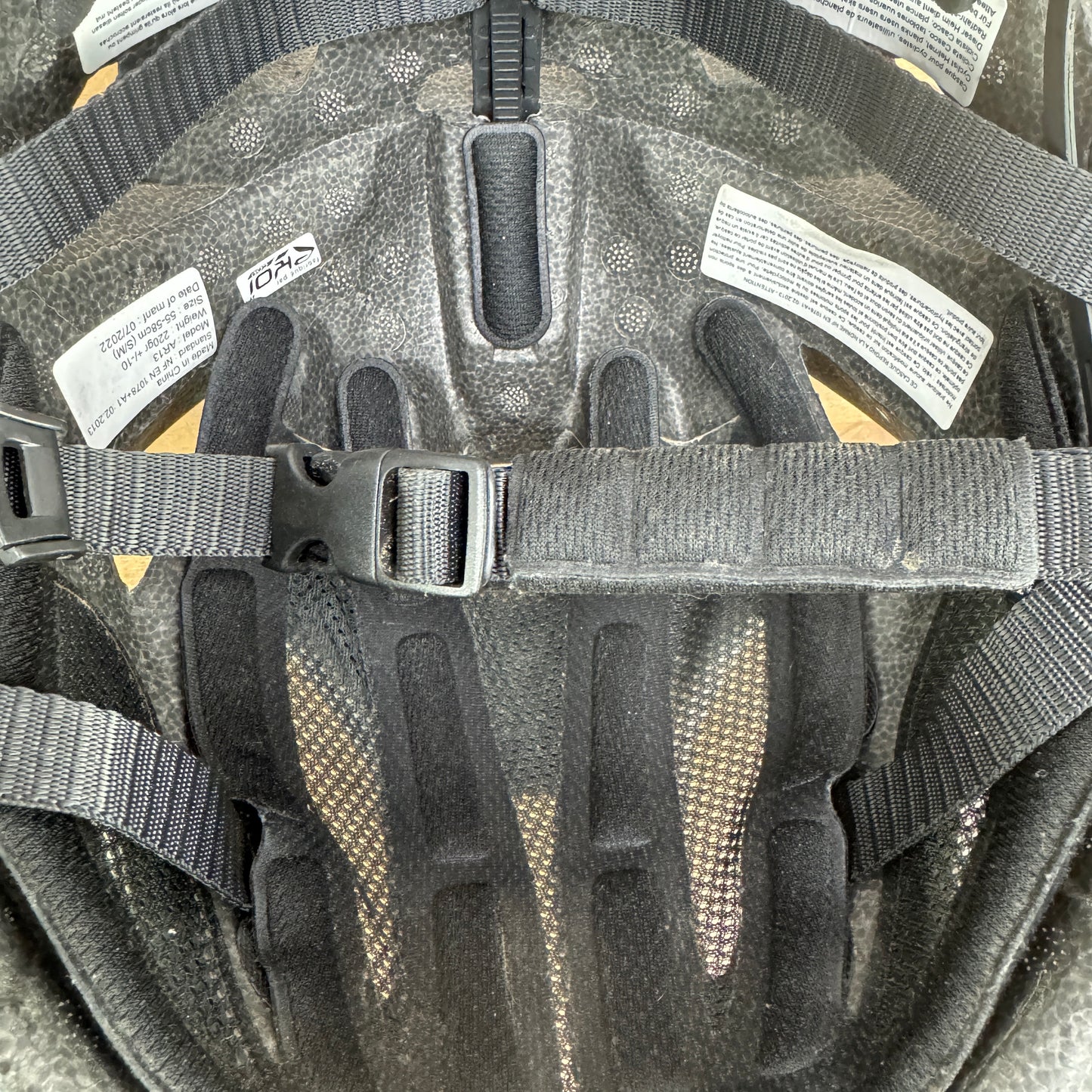 Low Mile! Ekoi AR13 Black S/M 55-58cm Bike Cycling Helmet