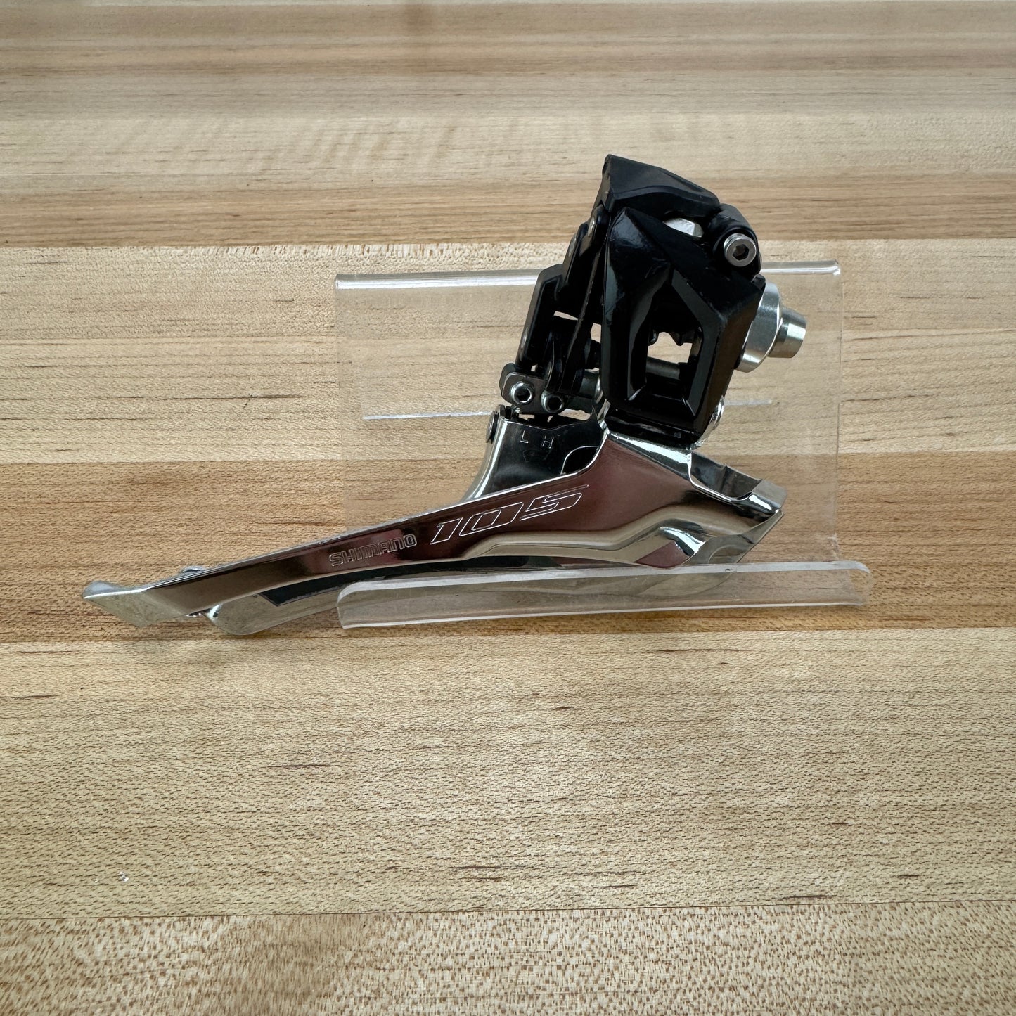 Shimano 105 FD-R7000 11-Speed Mechanical Bike Front Derailleur 42g