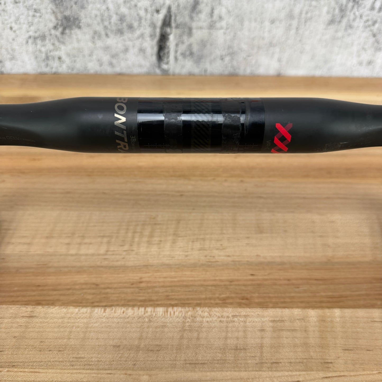 Bontrager XXX VR-C 38cm 31.8mm Carbon Road Bike Handlebar 185g