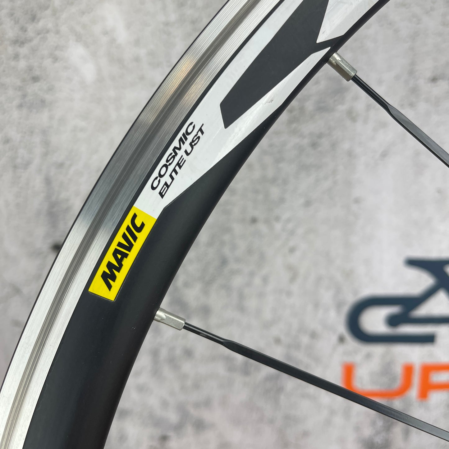 Mavic Cosmic Elite UST Alloy Tubeless Wheelset 700c Rim Brake 1899g