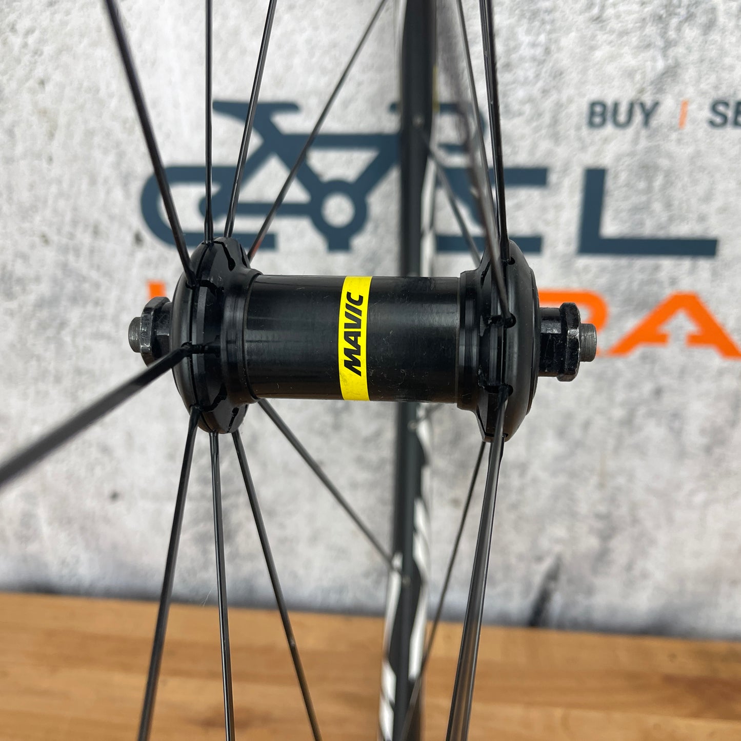 Mavic Cosmic Elite UST Alloy Tubeless Wheelset 700c Rim Brake 1899g