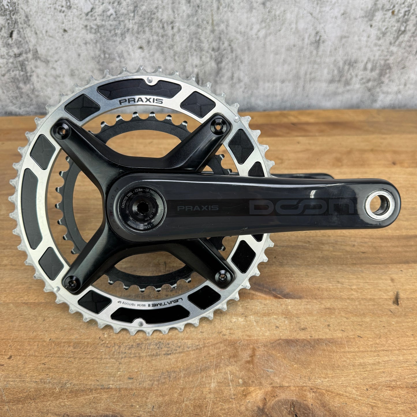 PraxisWorks Doon Carbon 165mm 50/34t 30mm 4-Bolt Crankset with Chainrings 568g