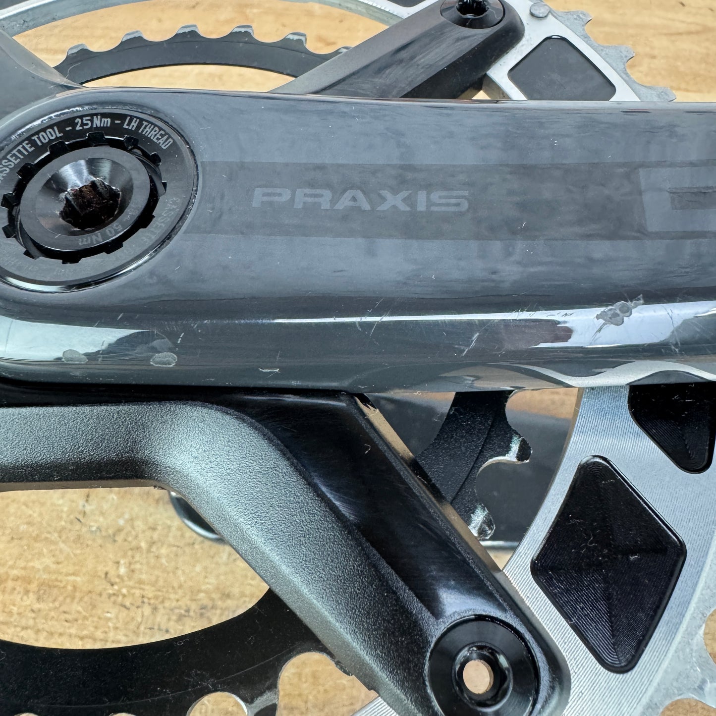 PraxisWorks Doon Carbon 165mm 50/34t 30mm 4-Bolt Crankset with Chainrings 568g