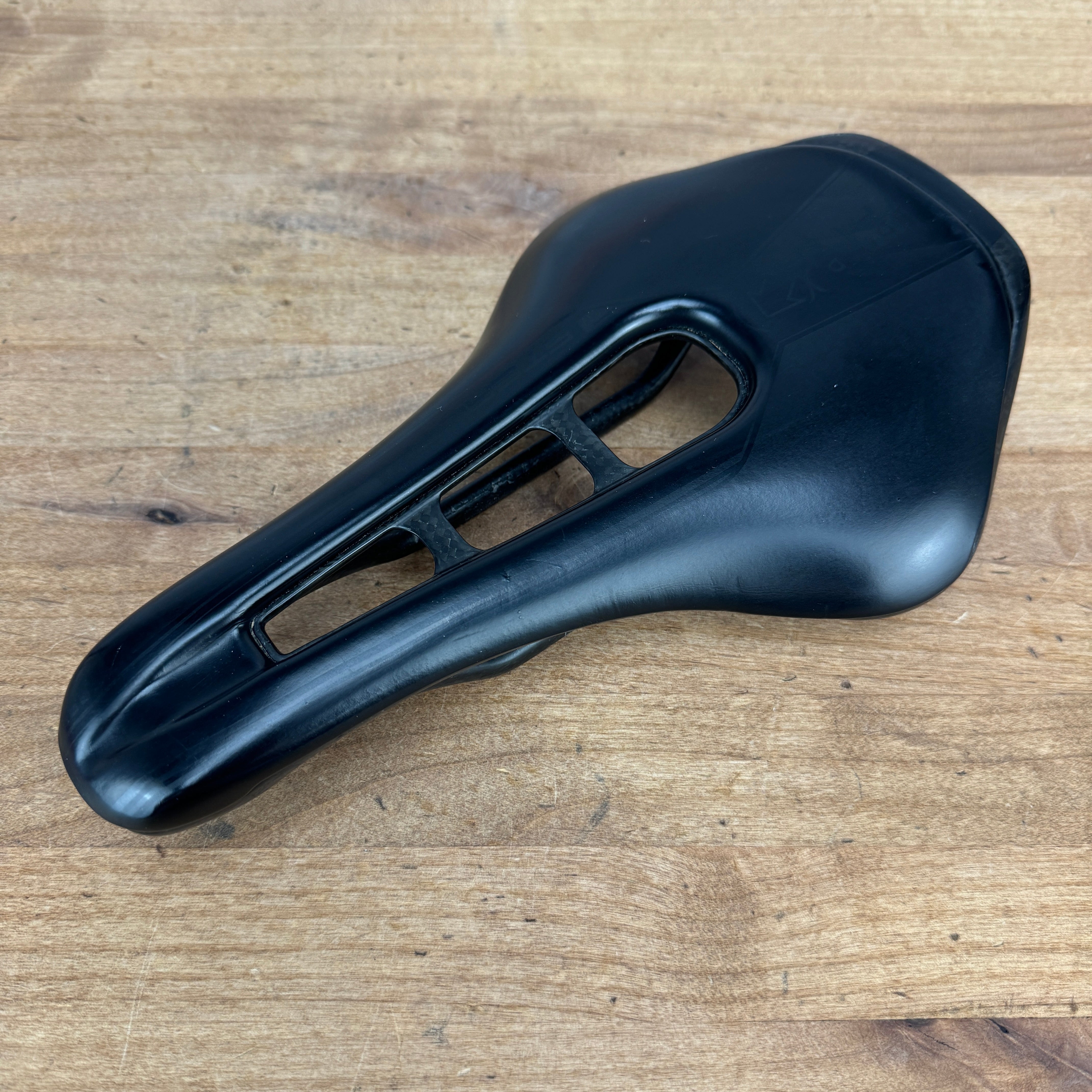 Pro stealth superlight saddle hotsell
