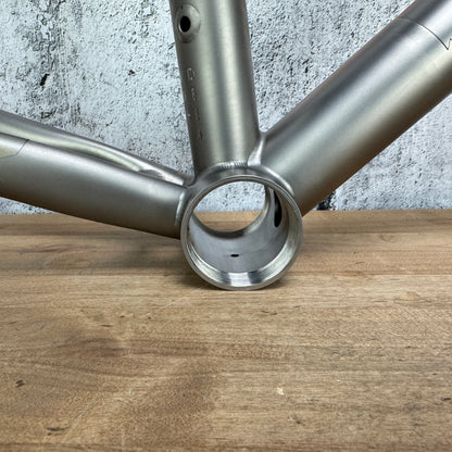 Mint! 2023 No. 22 Aurora 54cm Titanium Disc Brake Frameset 700c 2935g