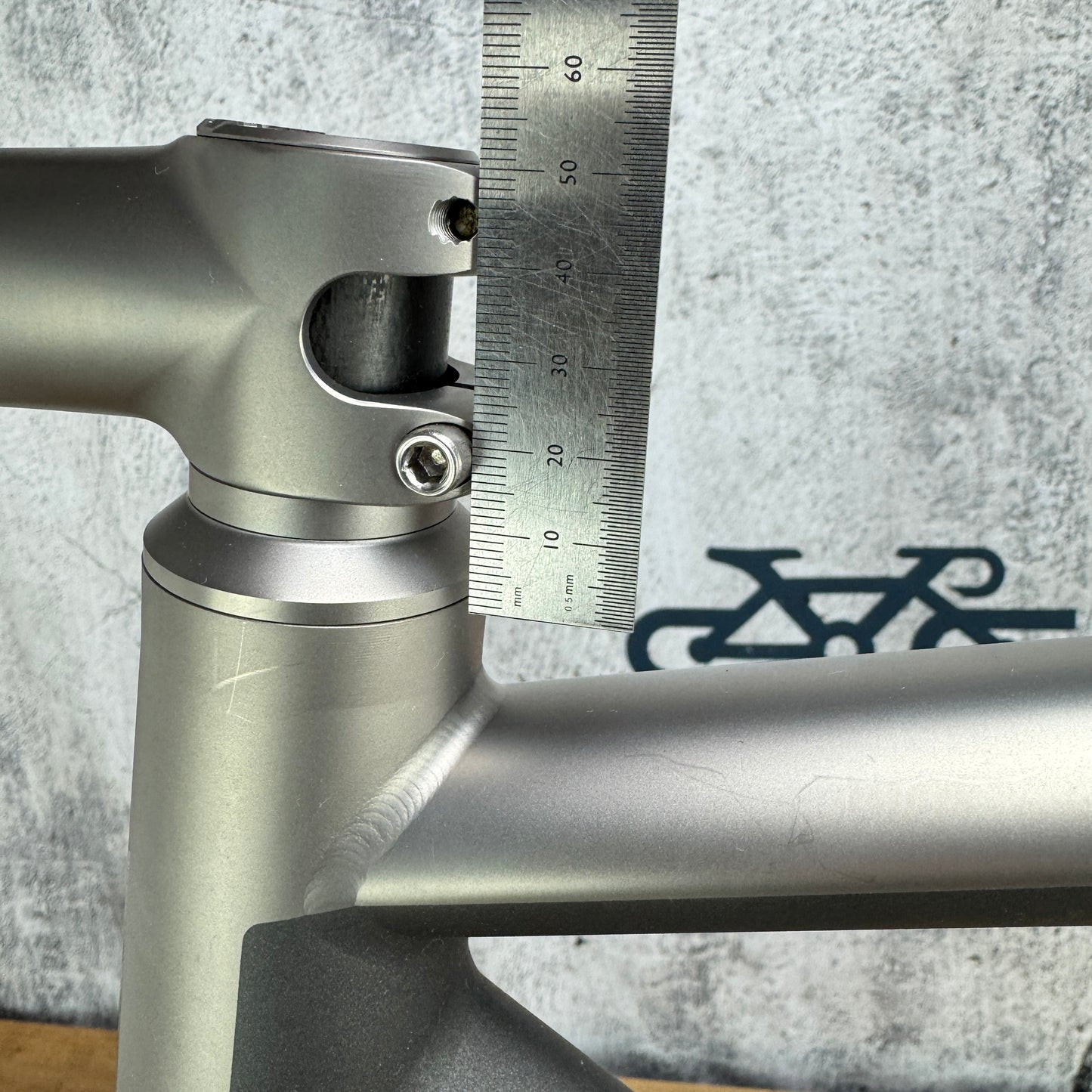 Mint! 2023 No. 22 Aurora 54cm Titanium Disc Brake Frameset 700c 2935g