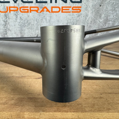 Mint! 2023 No. 22 Aurora 54cm Titanium Disc Brake Frameset 700c 2935g