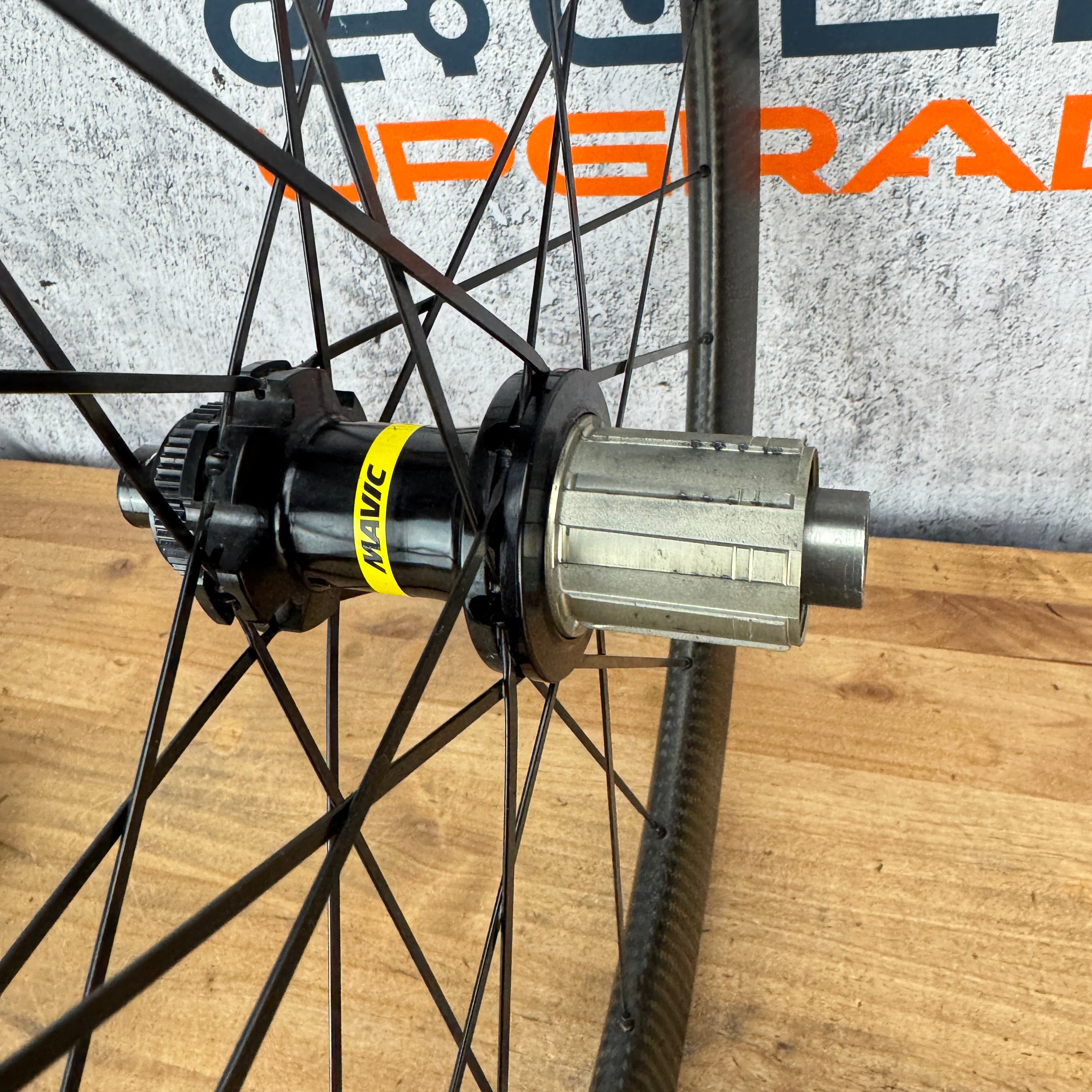 Low Mile! Mavic Comete Pro Carbon UST 65mm Tubeless Disc