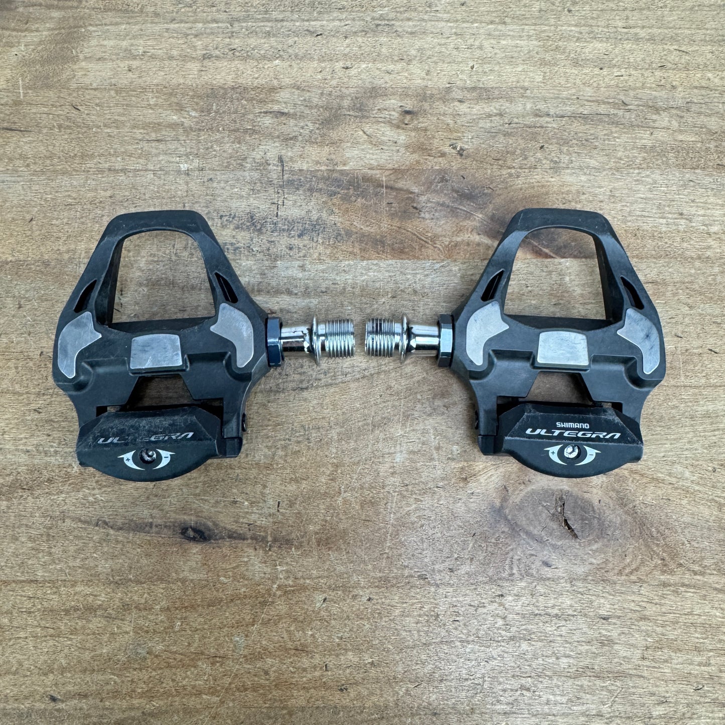 Shimano Ultegra PD-R8000 Carbon Clipless Cycling Bike Pedals 245g