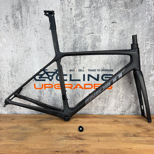 Light Use! 2023 Giant TCR Advanced SL Medium Carbon Bike Frameset 700c 1548g