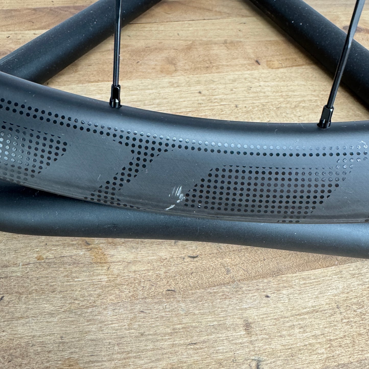 Syncros Capital 1.0 35 Carbon Tubeless Gravel Disc Brake Wheelset 700c 1557g