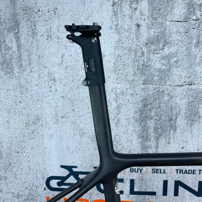 Light Use! 2023 Giant TCR Advanced SL Medium Carbon Bike Frameset 700c 1548g