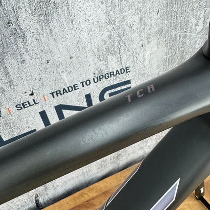 Light Use! 2023 Giant TCR Advanced SL Medium Carbon Bike Frameset 700c 1548g