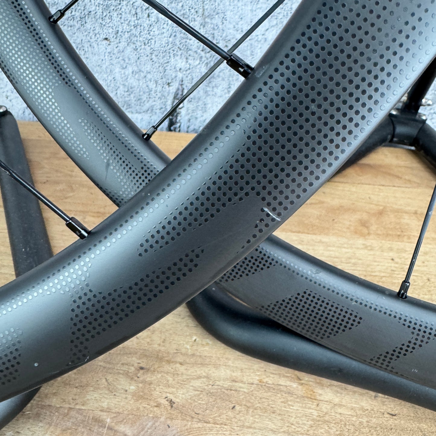Syncros Capital 1.0 35 Carbon Tubeless Gravel Disc Brake Wheelset 700c 1557g