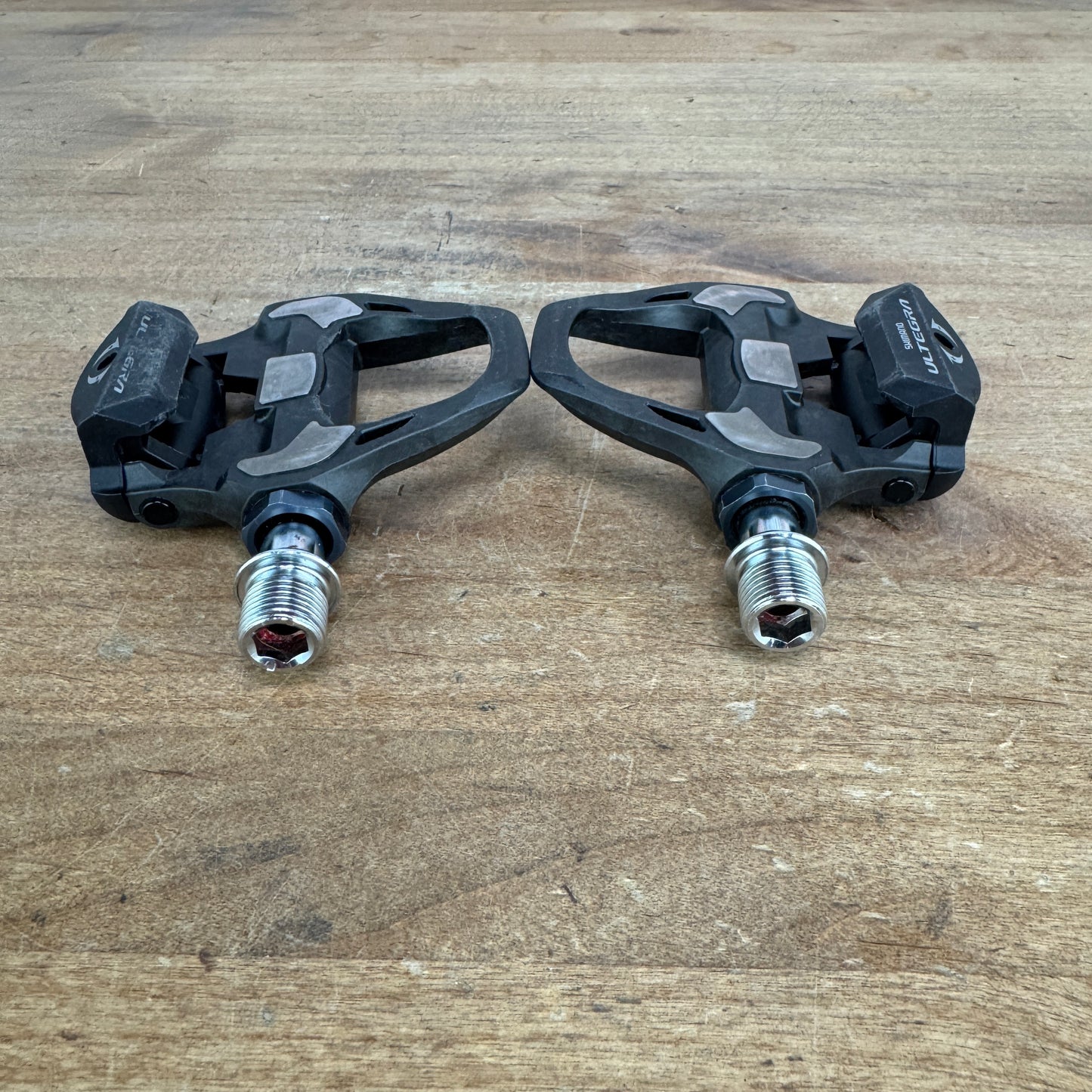 Shimano Ultegra PD-R8000 Carbon Clipless Cycling Bike Pedals 245g