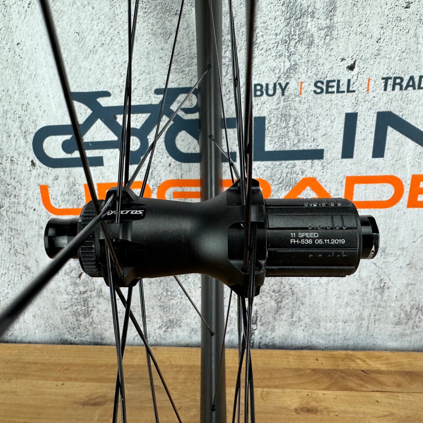 Syncros Capital 1.0 35 Carbon Tubeless Gravel Disc Brake Wheelset 700c 1557g
