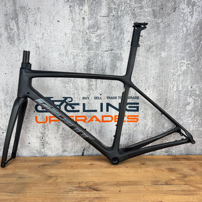 Light Use! 2023 Giant TCR Advanced SL Medium Carbon Bike Frameset 700c 1548g