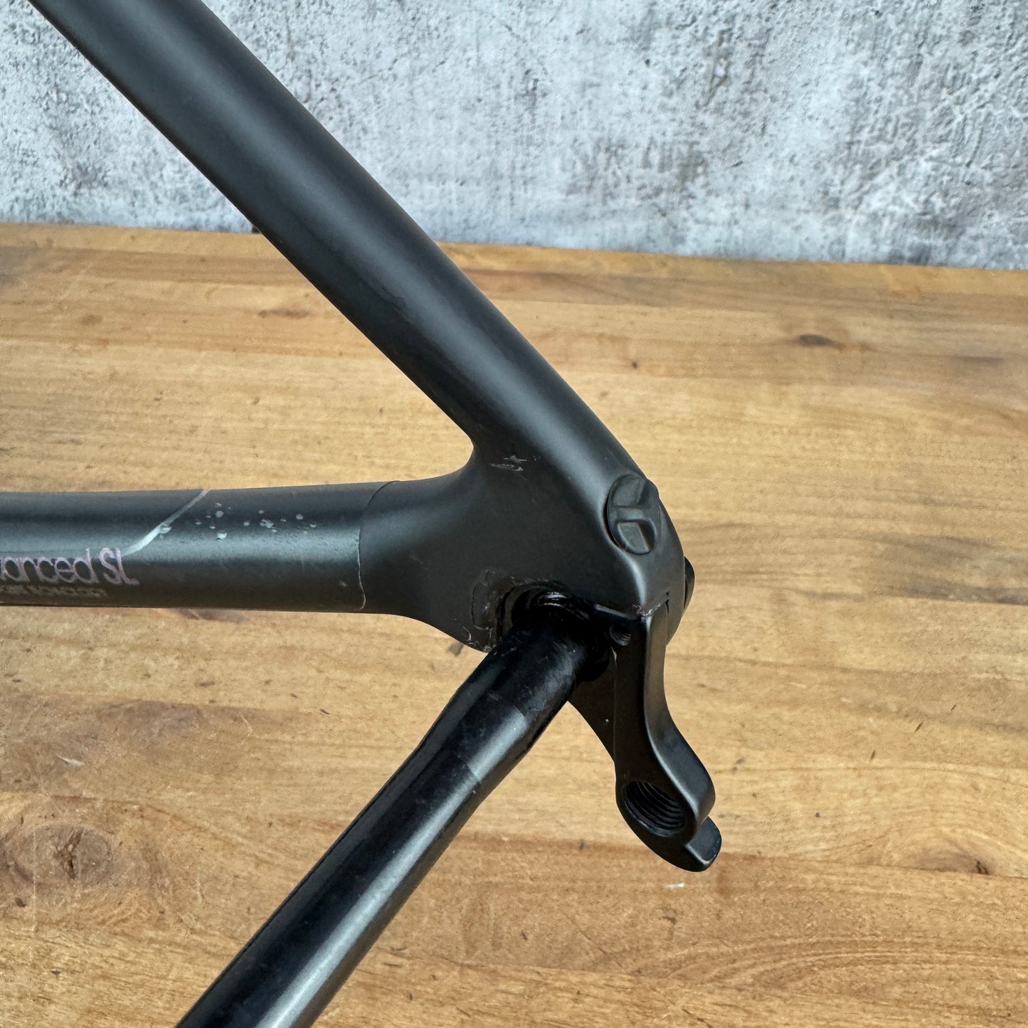 Light Use! 2023 Giant TCR Advanced SL Medium Carbon Bike Frameset 700c 1548g