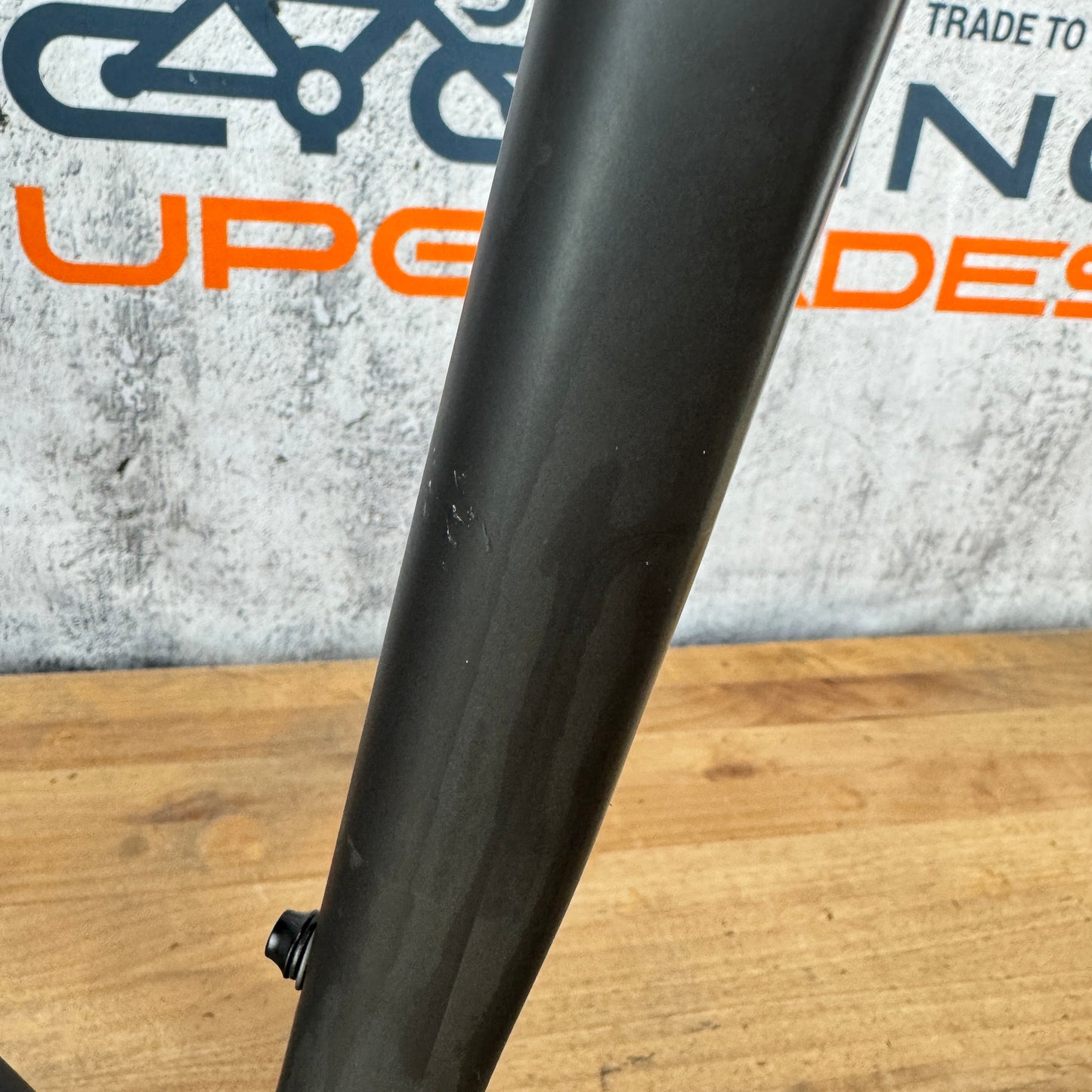 Light Use! 2023 Giant TCR Advanced SL Medium Carbon Bike Frameset 700c 1548g