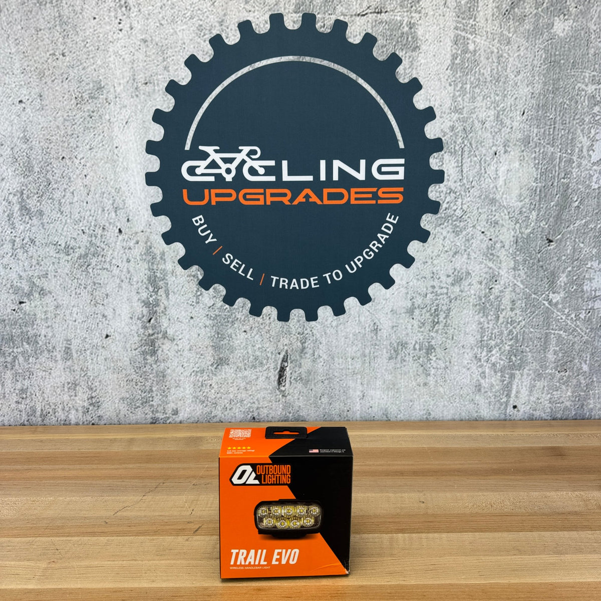 New! (Dealer Stock) Outbound Lighting Trail Evo Cycling Accessories