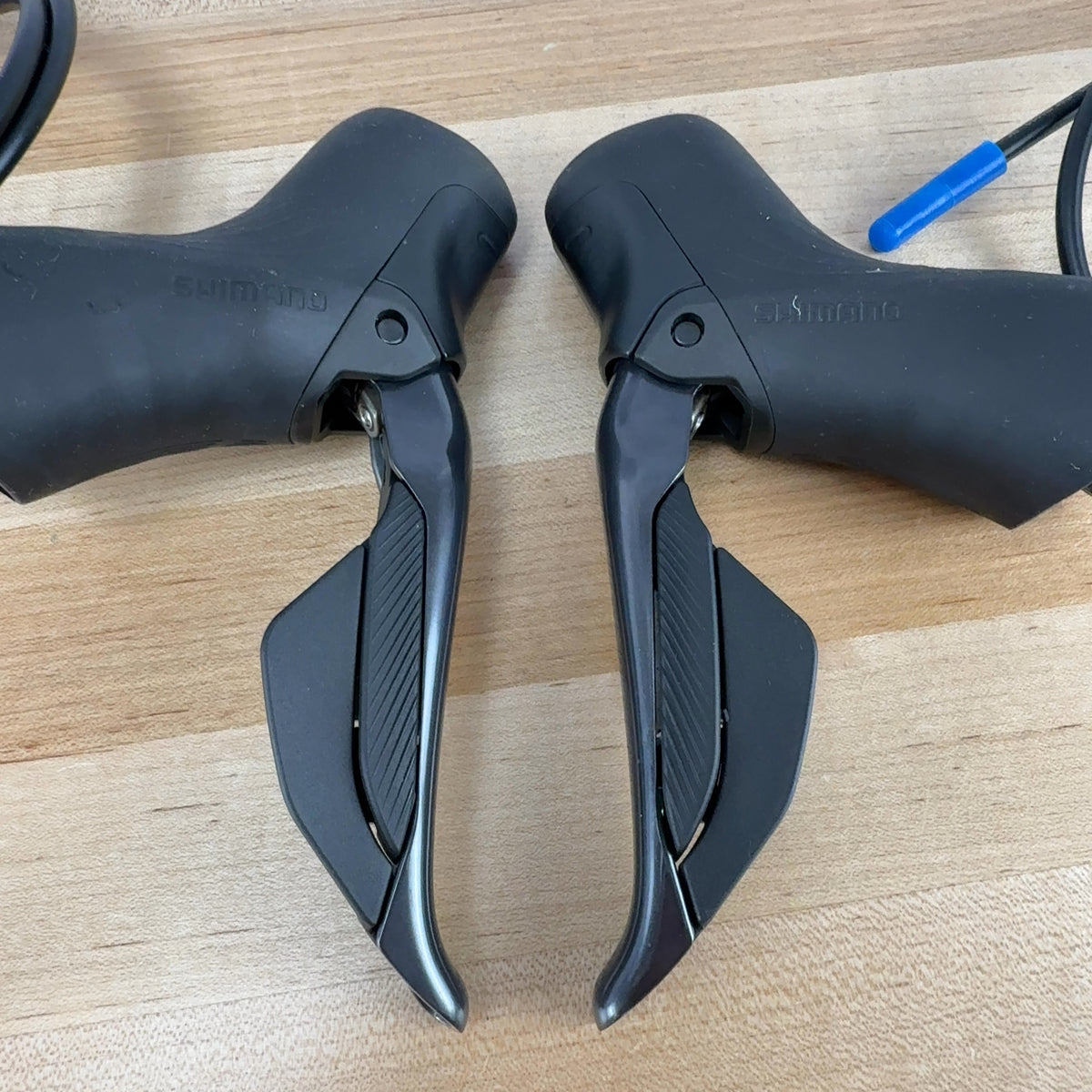 Light Use! Shimano Ultegra ST-R8170/BR-R8170 Di2 12-Speed Shifters w/ Calipers