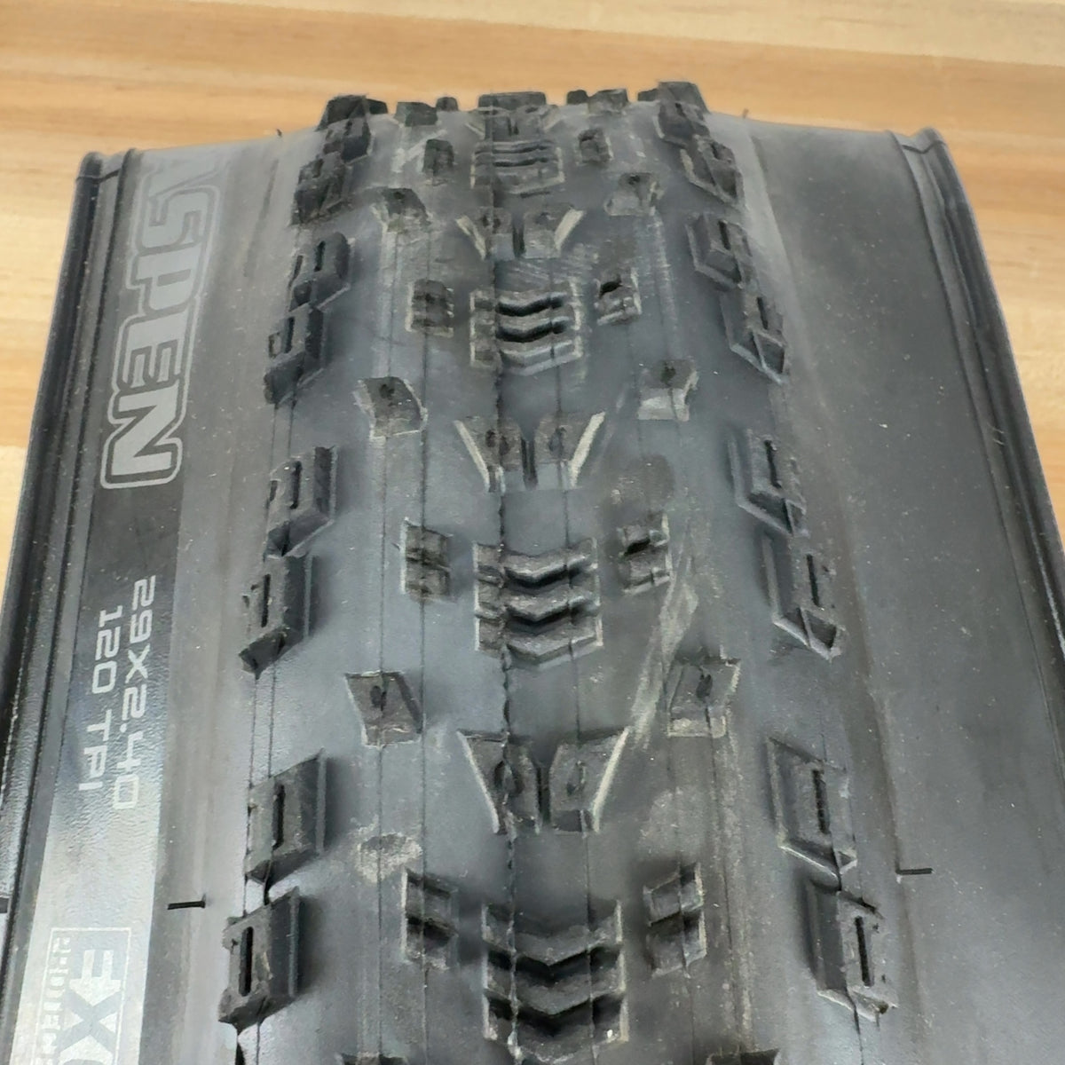 New! Maxxis Aspen 29x2.4 Black Logos Tubeless Single MTB Bike Tire MSRP $104