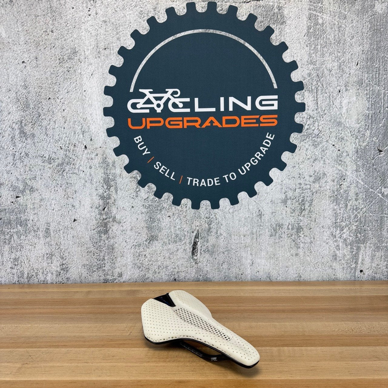 New Take Off! Exceedhub Carbon 3D Print White Saddle