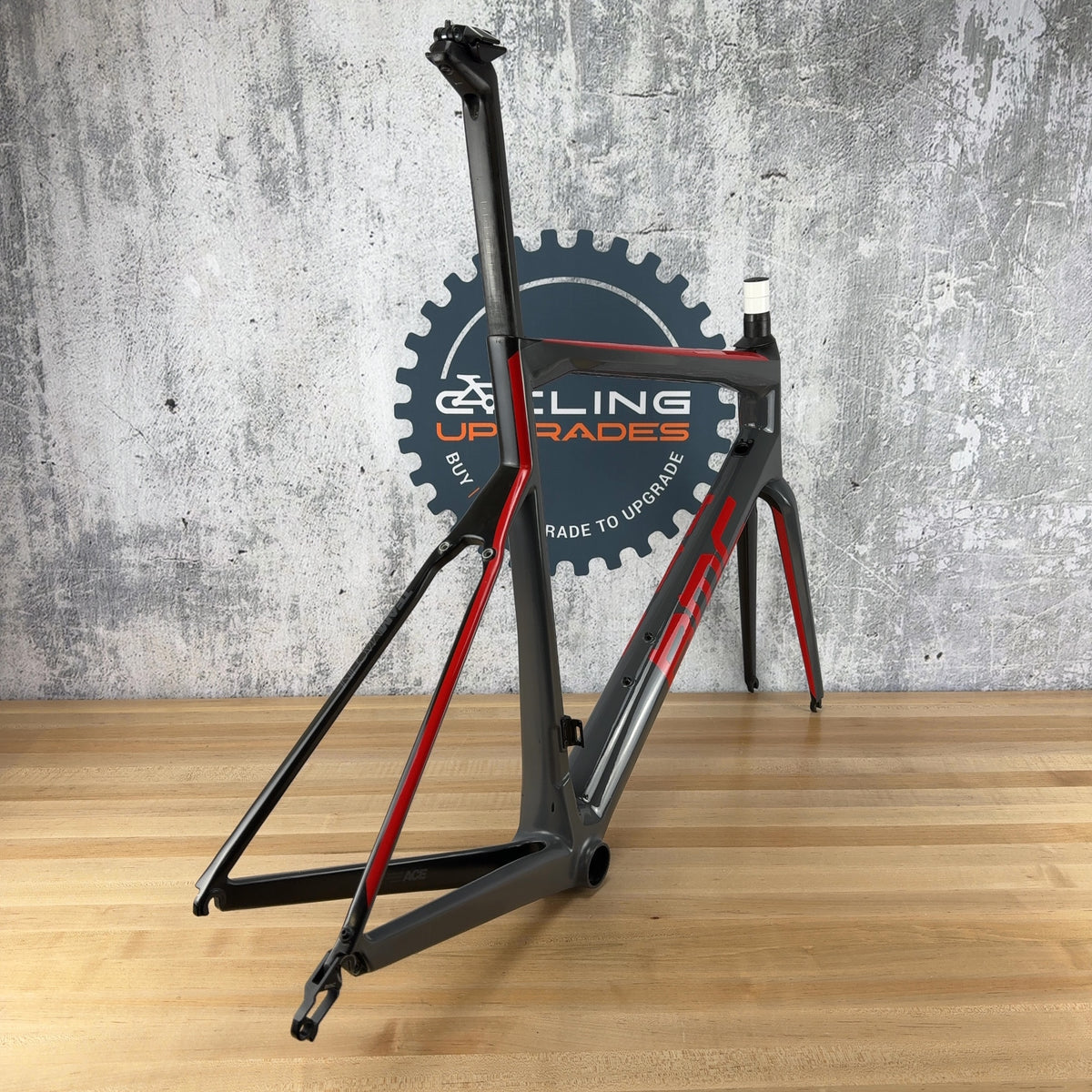 Low Mile! 2019 BMC Teammachine SLR 01 58cm Carbon Grey Rim Brake Frameset 1684g