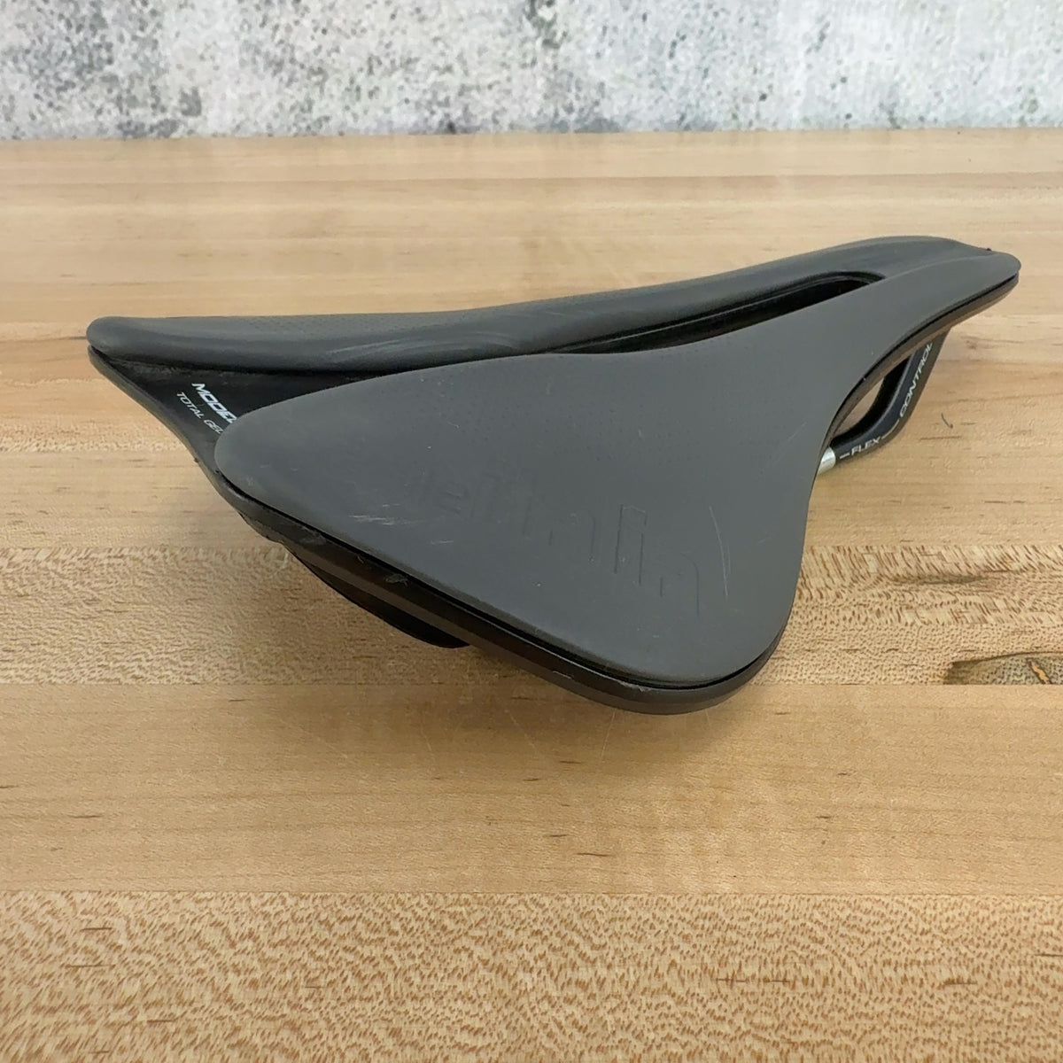New Take Off! Selle Italia Model X 145mm Grey 7x7mm Chromoly Rails Bike Saddle — photo 7 of 9