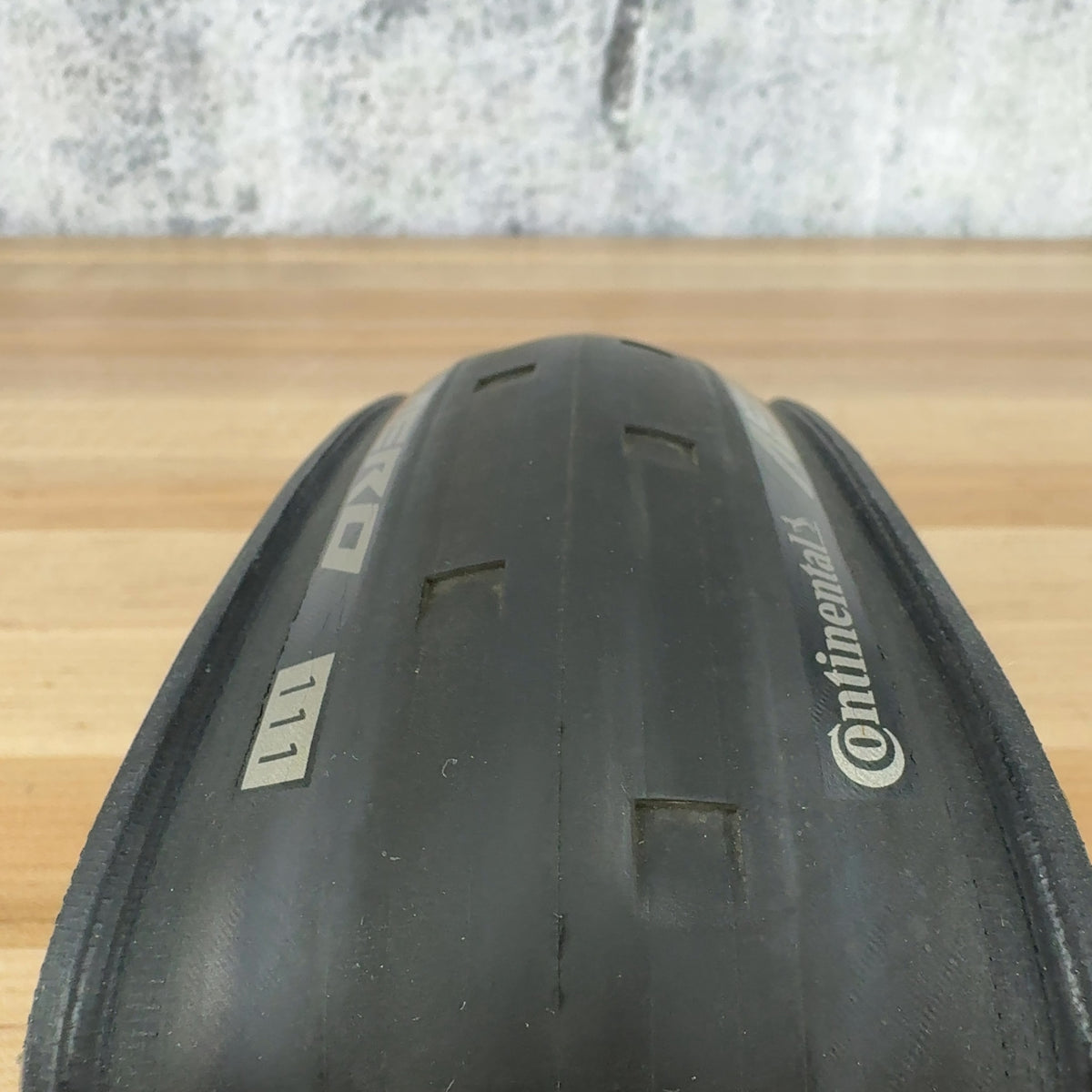 Light Use! Continental Aero 111 700c x 29mm Tubless Single Road Bike Tire 287g