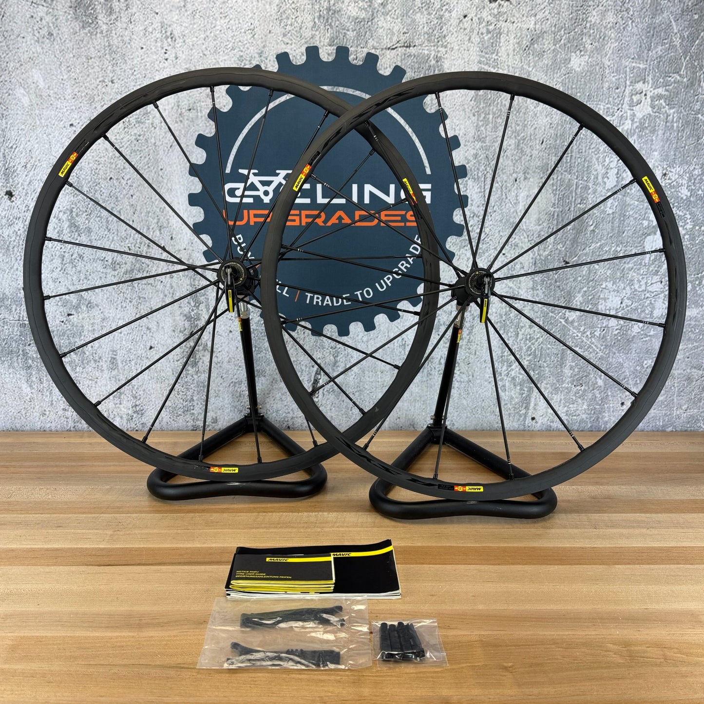 Light Use! Mavic R-SYS SLR Exalith Rim Brake Clincher Alloy Bike Wheelset 1367g