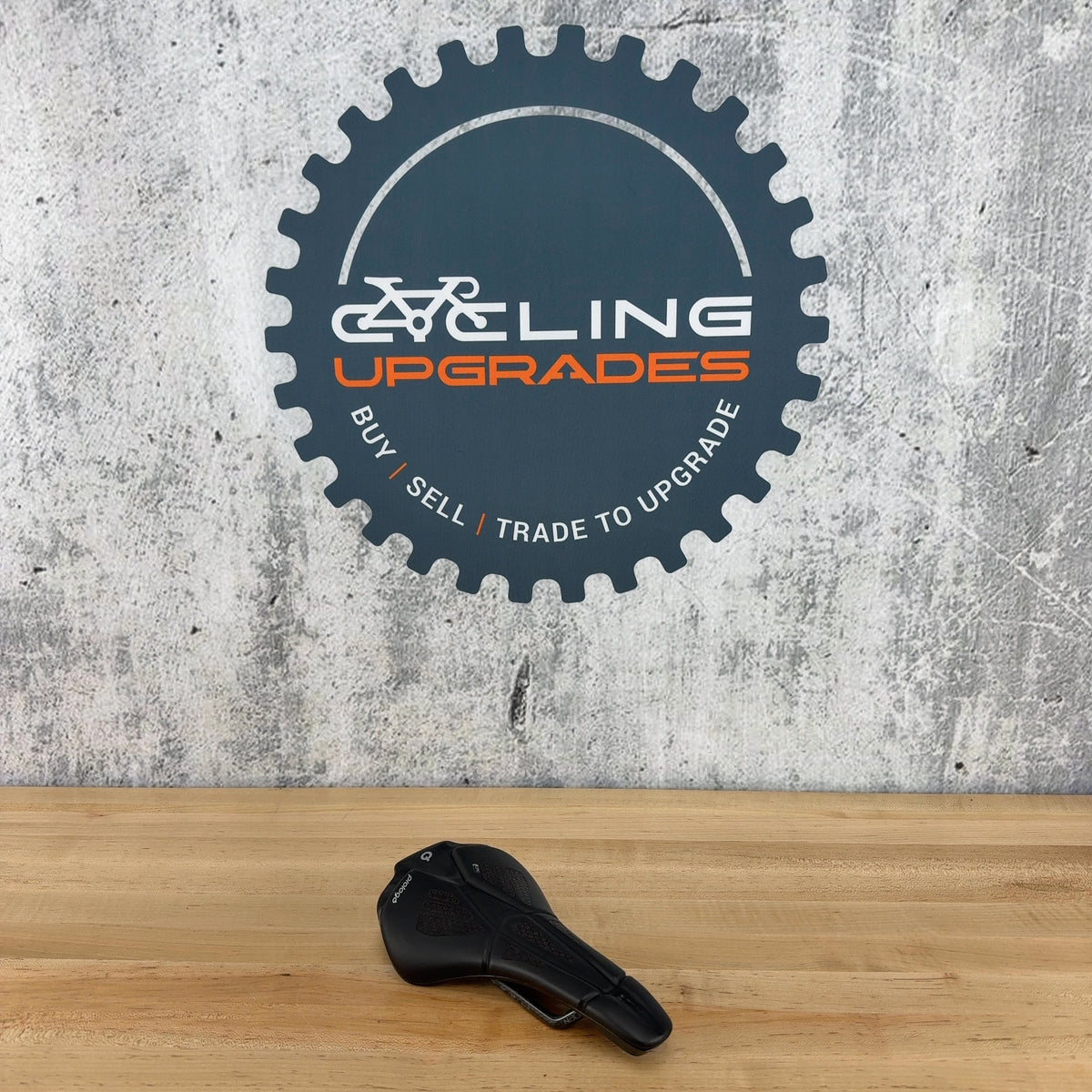 Light Use! Prologo Scratch M5 CPC Nack 140mm Carbon Rails Bike Saddle 185g — photo 2 of 8