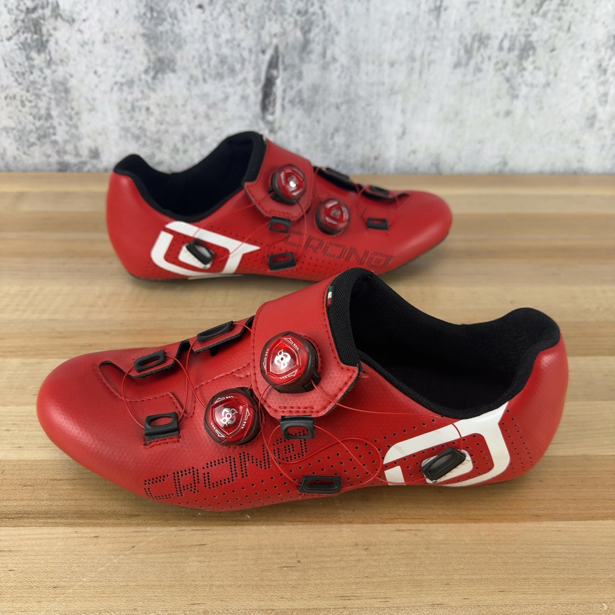 Crono CR1 Boa EU 43.5 Men's 3 Bolt Red Cycling Shoes MSRP $354 — photo 3 of 10