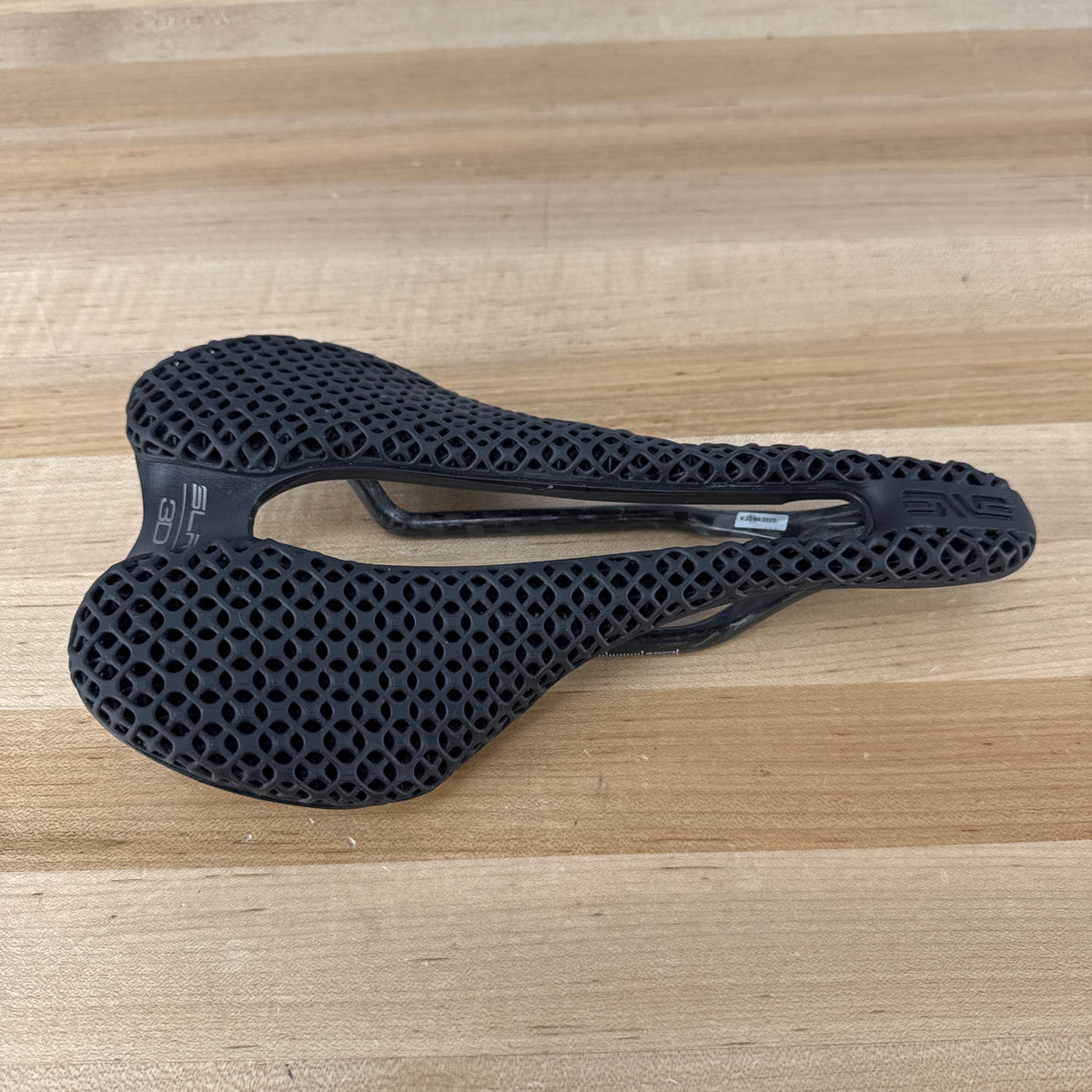 Light Use! Enve x Selle Italia SLR Boost 3D Kit Carbonio Superflow 145mm Saddle — photo 4 of 9