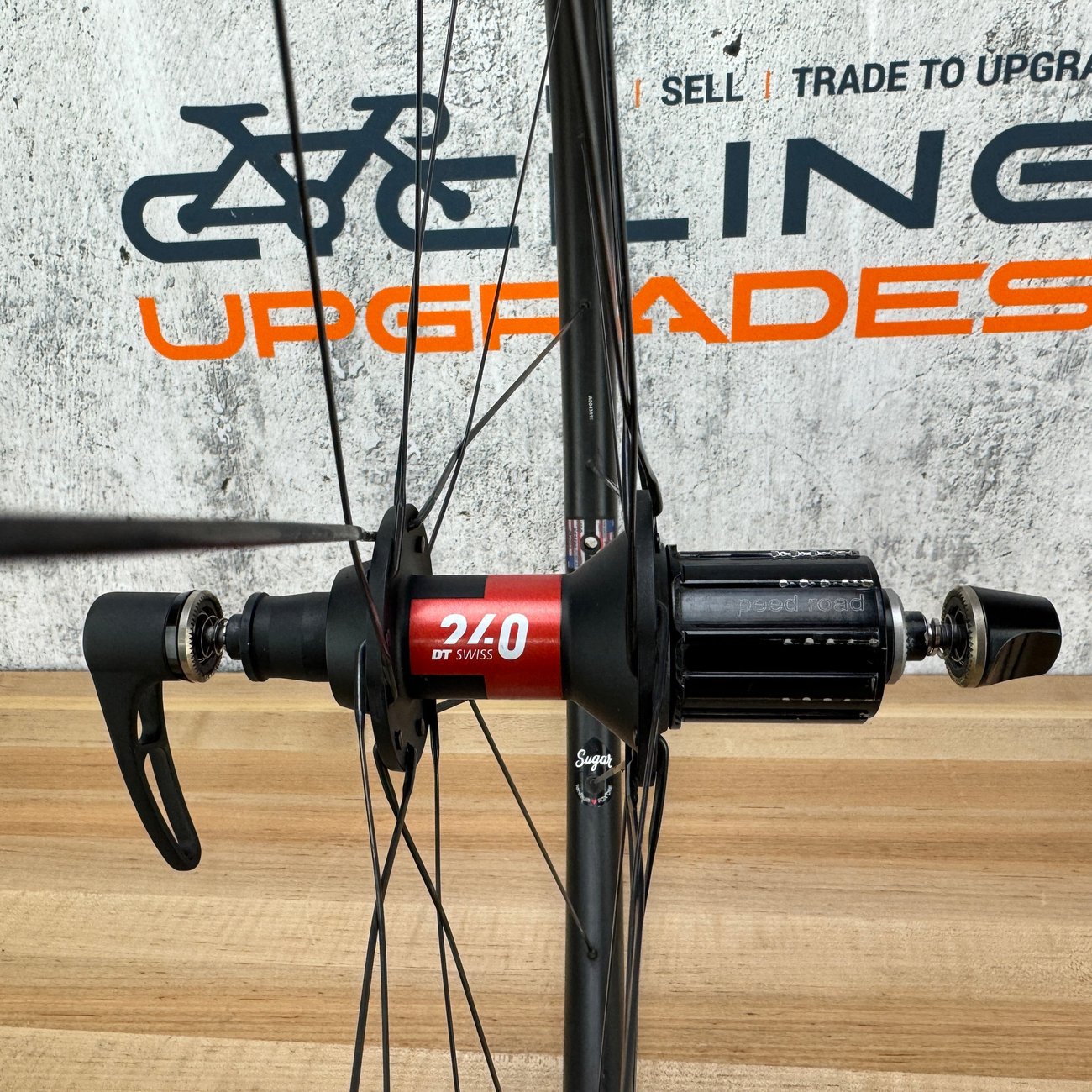 Astral Veil 3 Carbon Tubeless Wheelset 700c Rim Brake DT 240 Sapim CX Ray 1406g