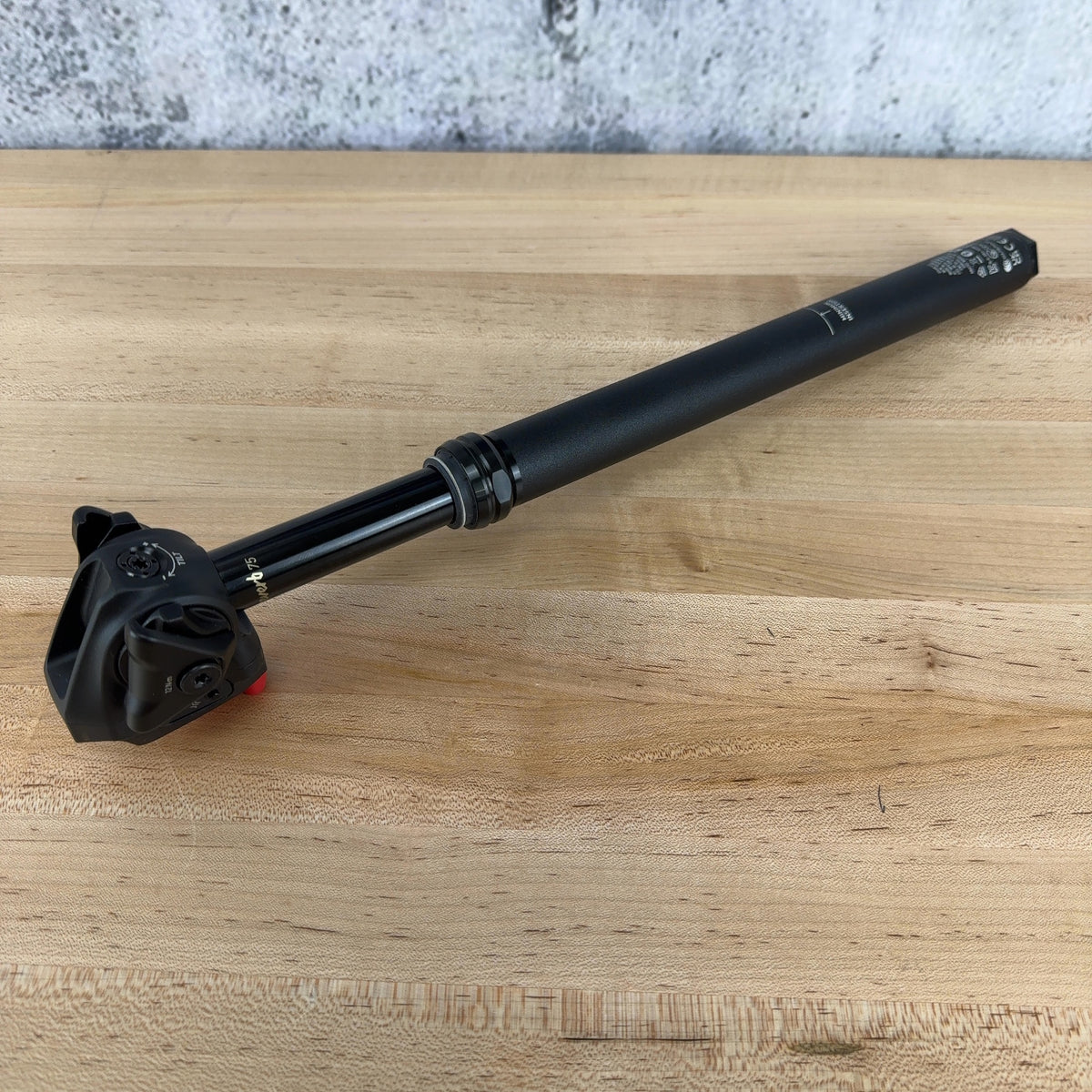 New! Rockshox Reverb AXS XPLR Electronic 75mm Travel Gravel Dropper Seatpost