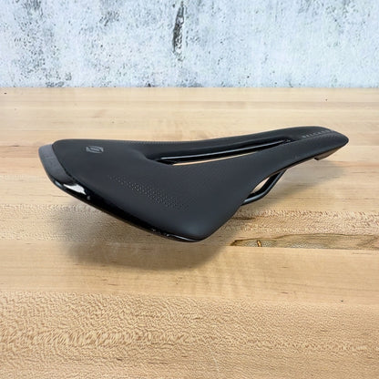 Syncros Belcarra V1.5 Cut Out 140mm Hollow-Ti Rails Bike Saddle 218g