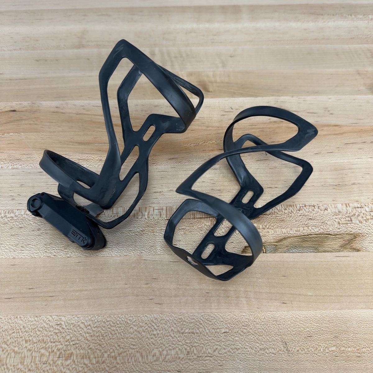 Low Mile! Specialized S-Works Zee Cage II LH/RH Carbon Water Bottle Cages SWAT — photo 1 of 6