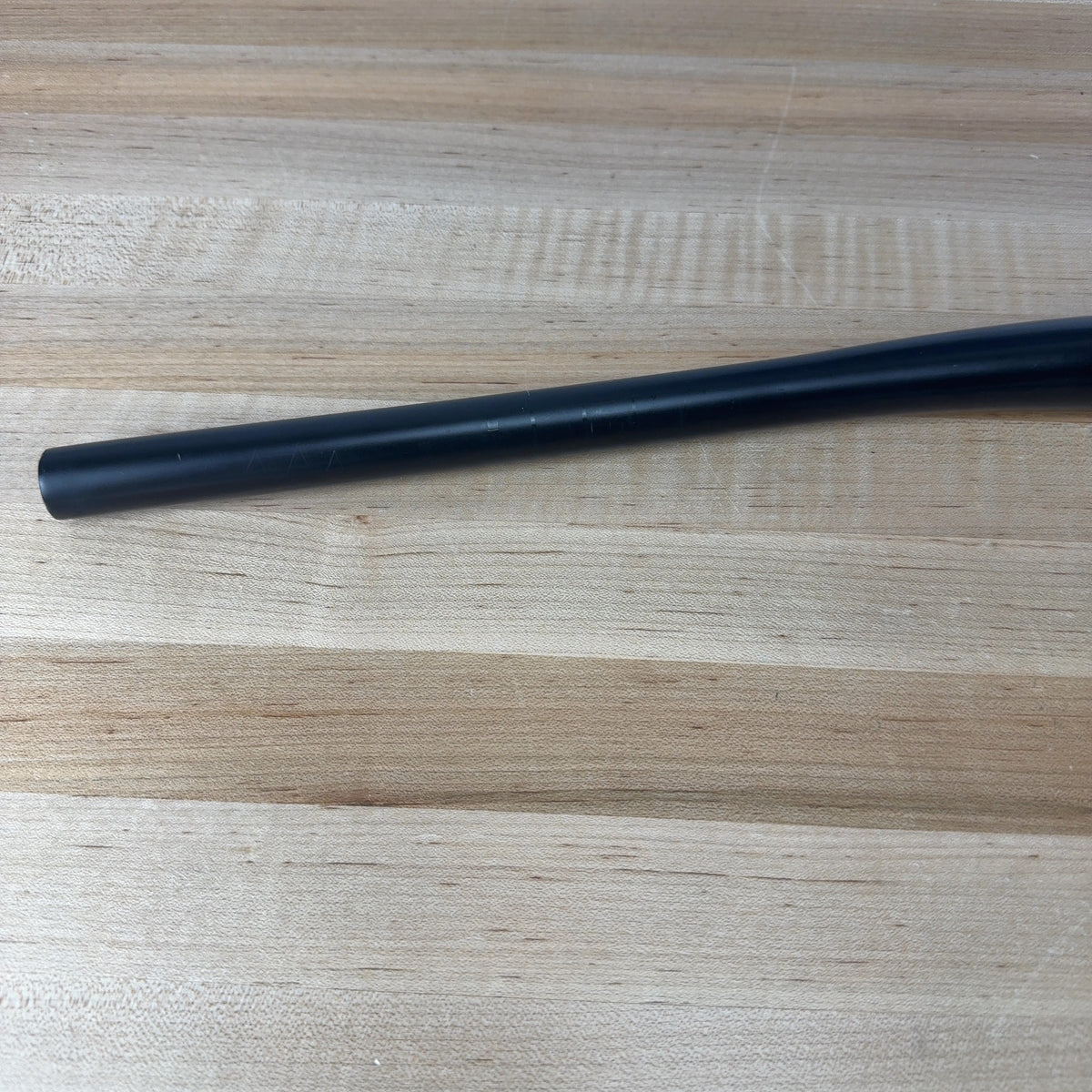 BMC FB01 760mm 31.8mm 8º 0mm Rise Carbon MTB Bike Flat Handlebar 185g