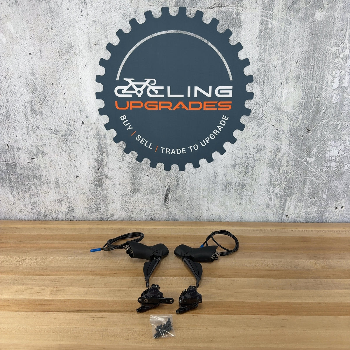 Light Use! Shimano Ultegra ST-R8170/BR-R8170 Di2 12-Speed Shifters w/ Calipers