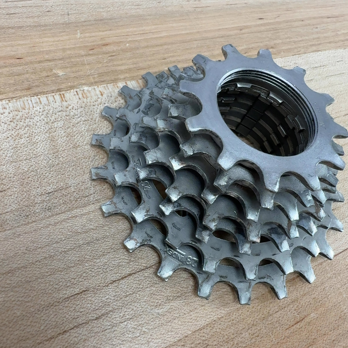 Shimano Dura Ace FH-7400-7 12-23 Vintage 7-Speed Bike Cassette 231g