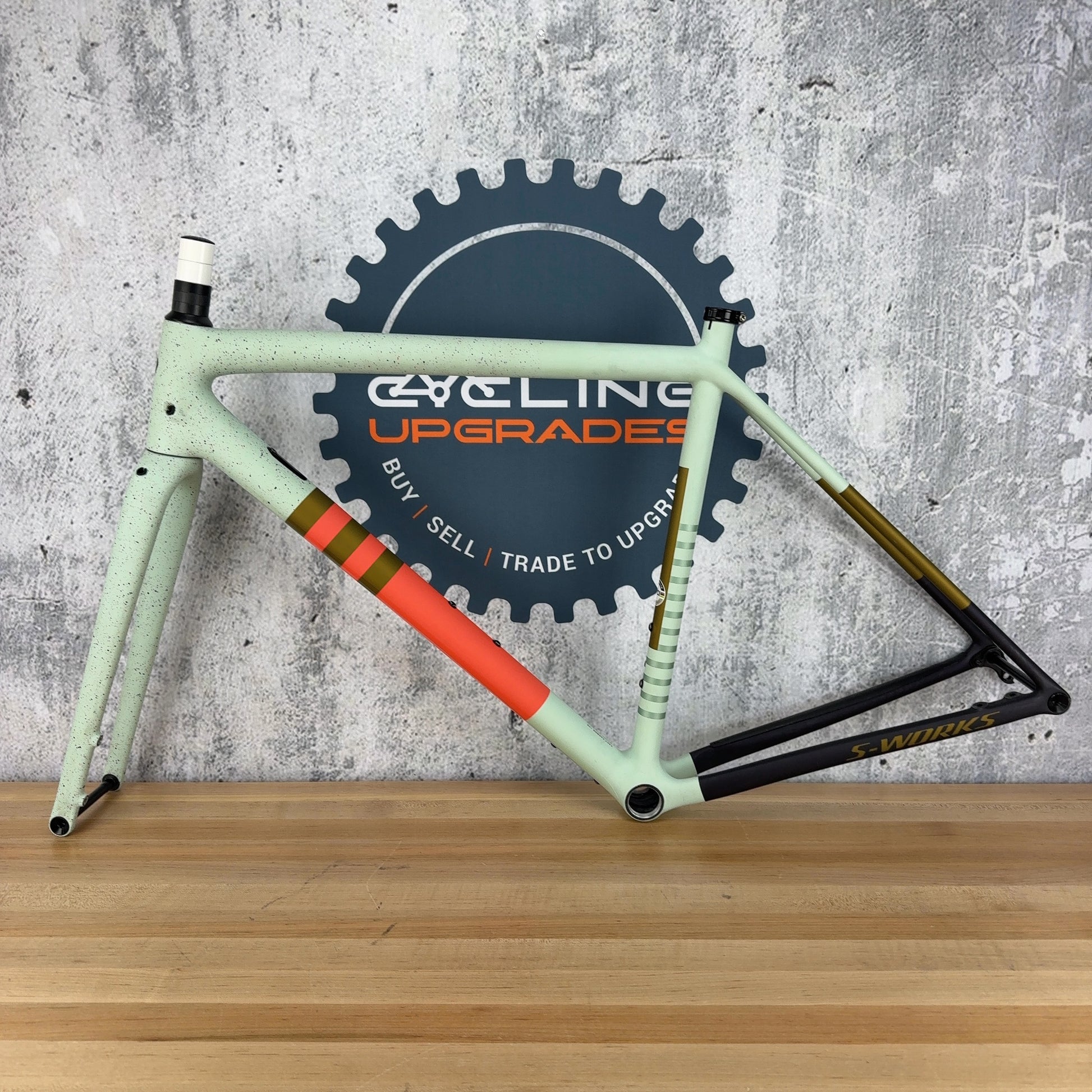 Light Use! Specialized 2024 S-Works Crux 54cm SATIN WHITE SAGE/CACTUS BLOOM/MIDNIGHT SHADOW SPECKLE Carbon Frameset
