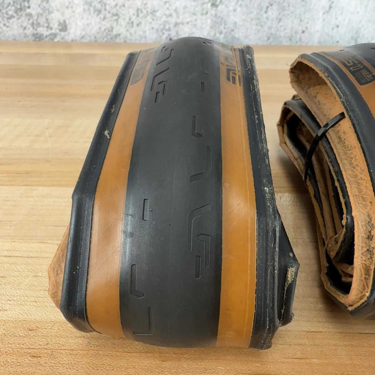 Pair Enve SES Road Tan 700c x 27mm Tubeless Road Bike Tires