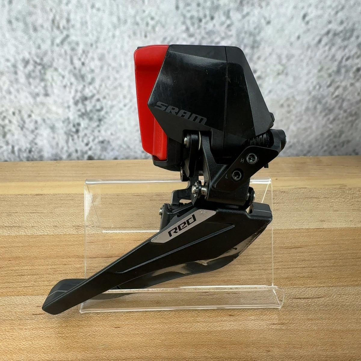 SRAM Red AXS E1 12-Speed Hydraulic Flat Mount Disc Brake Cycling Groupset 1473g — photo 9 of 20